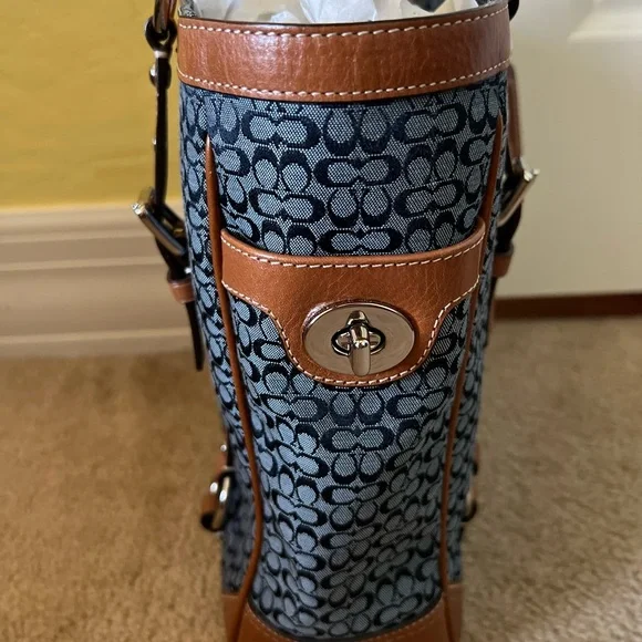 Coach Navy and Brown Bag with Leather Accents - Picture 5 of 10